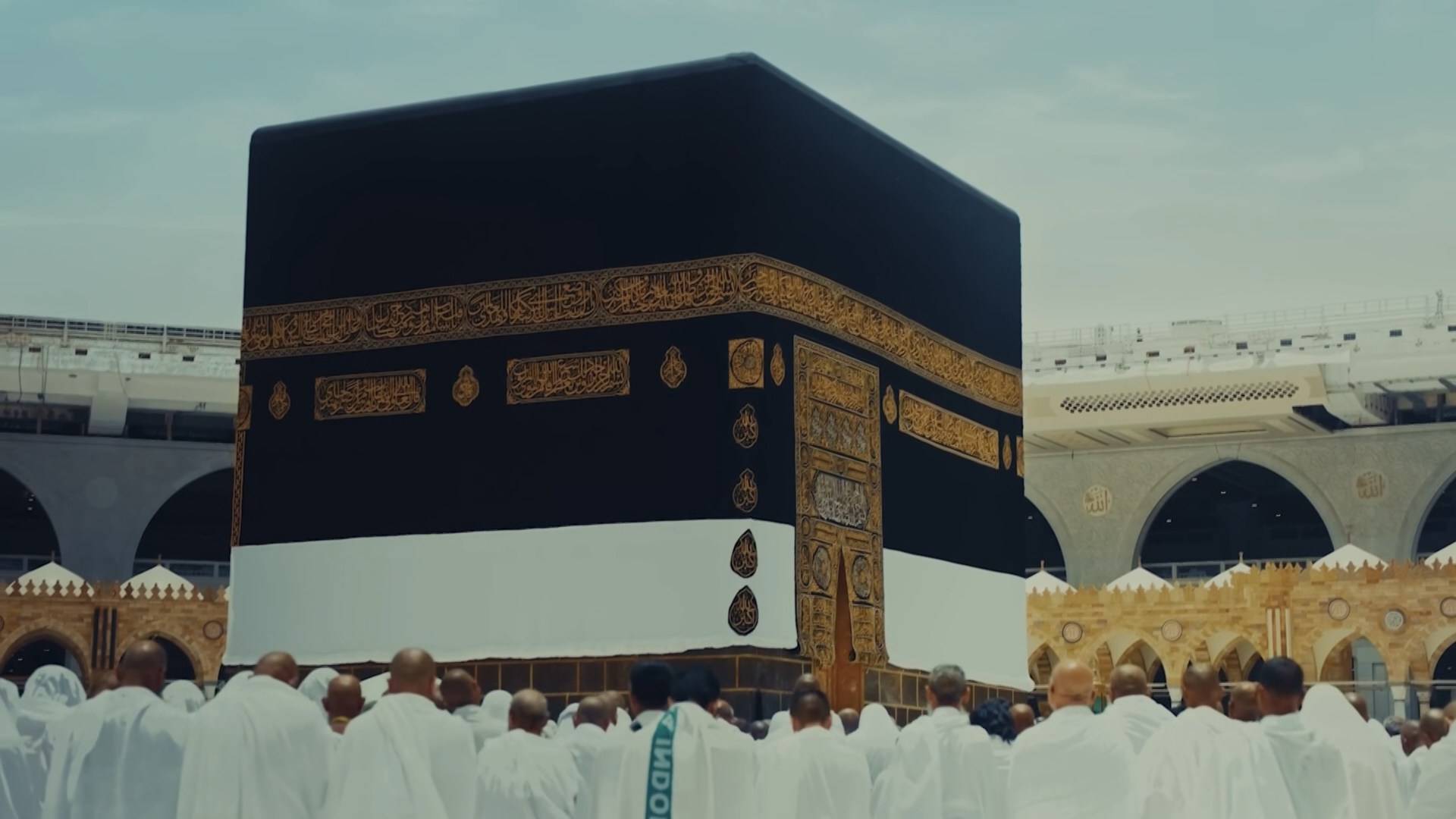 نماهنگ ویژه مناجات با  امام زمان (عج)